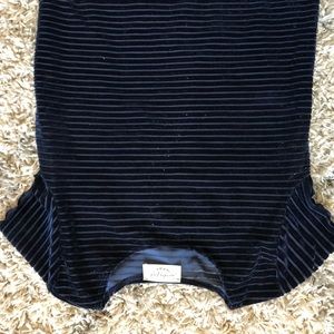 Navy blue velvety t shirt